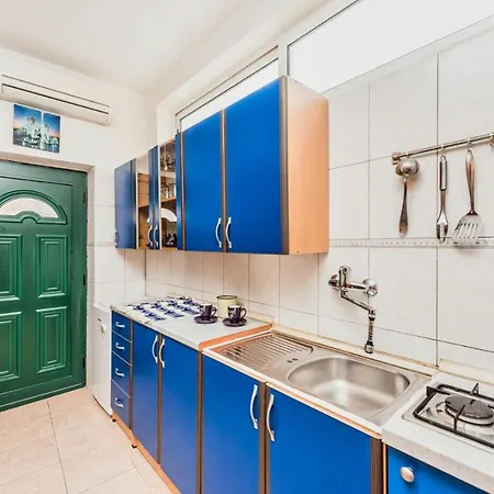 Ivona Guest house